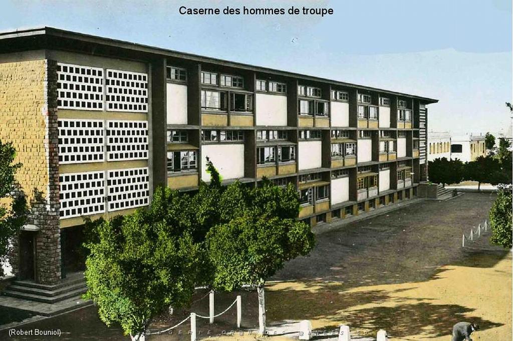 119 - AERODROMES ET BASES 1945-1962-1-BLIDA BA 140 (15).jpg